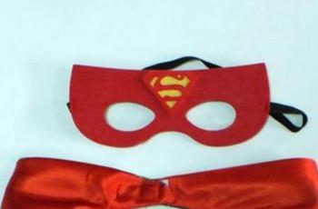 Superhero Part cape and mask set